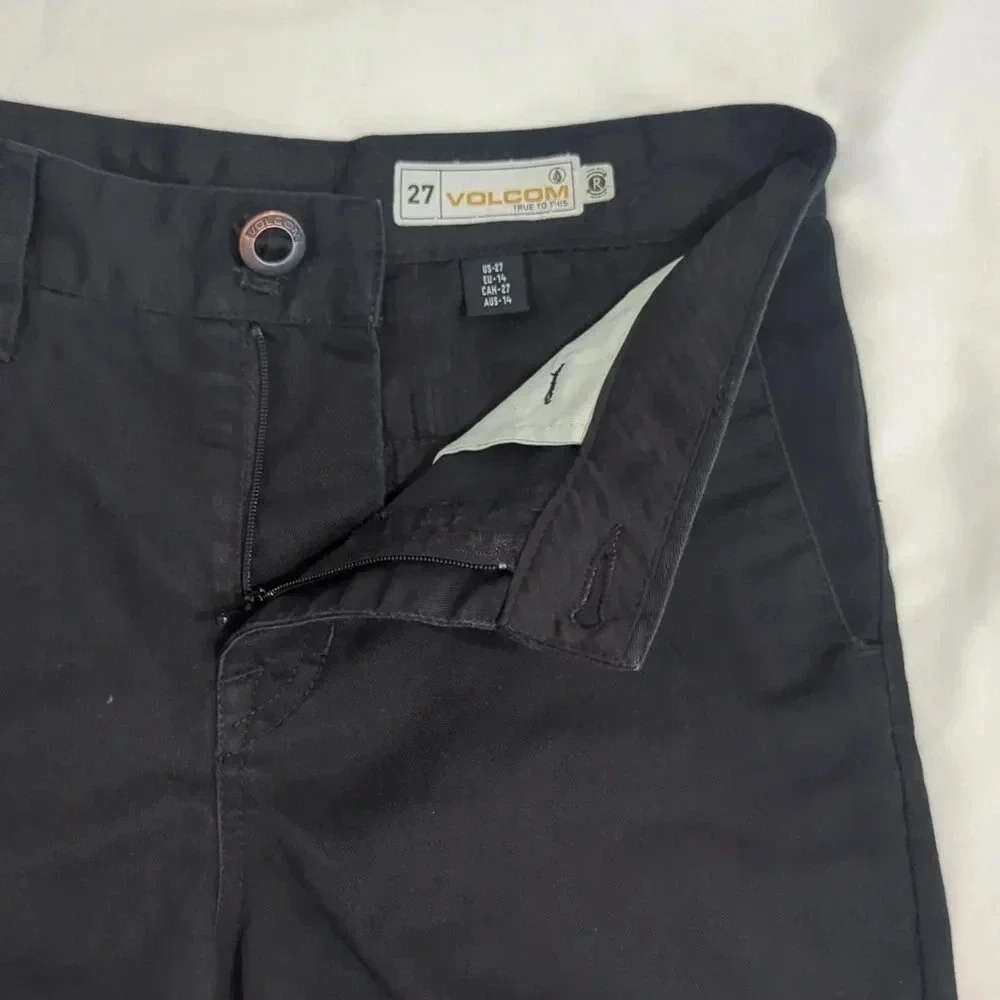 Volcom Men's Frickin Modern Stretch Shorts, Color Black Size 27